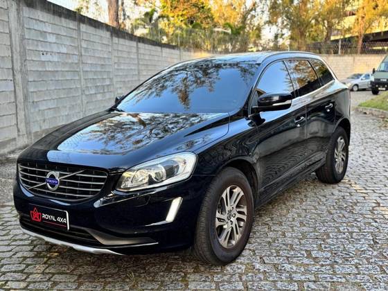 VOLVO XC60 2.0 T5 COMFORT FWD TURBO GASOLINA 4P AUTOMÁTICO VOLVO XC60 2.0 T5 COMFORT FWD TURBO GASOLINA 4P AUTOMÁTICO